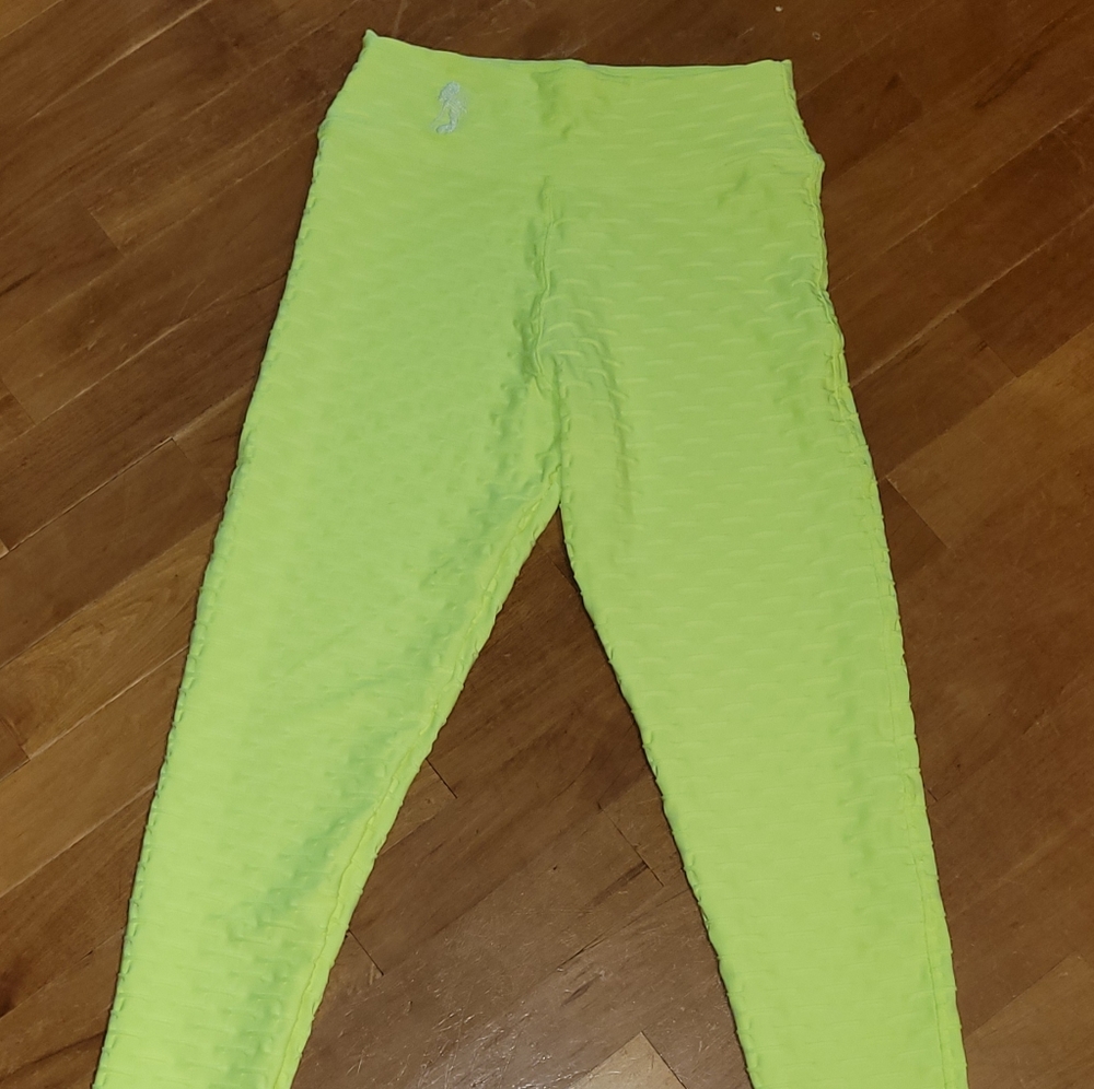 NWOT Figure Slim Brazilian Crunch Leggings